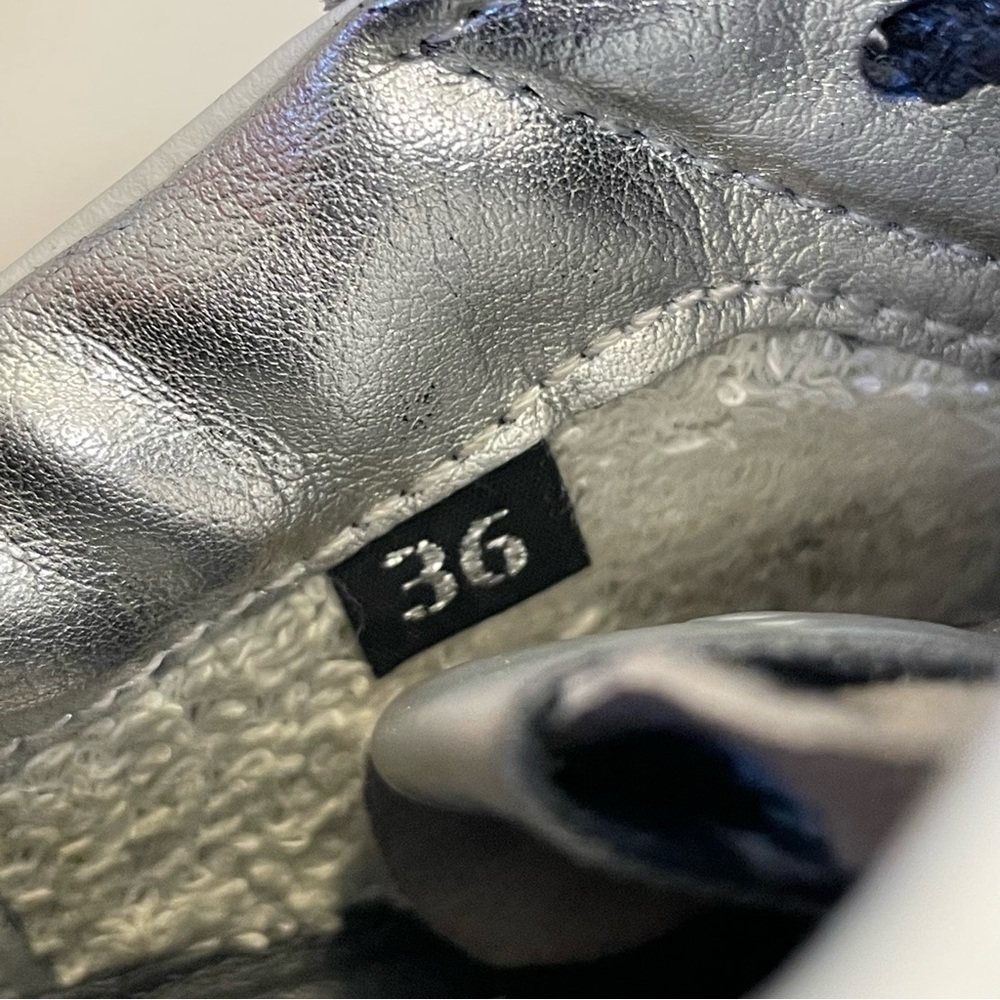 P448 S20 John Animal Print Leather Sneakers - Picture 9 of 9